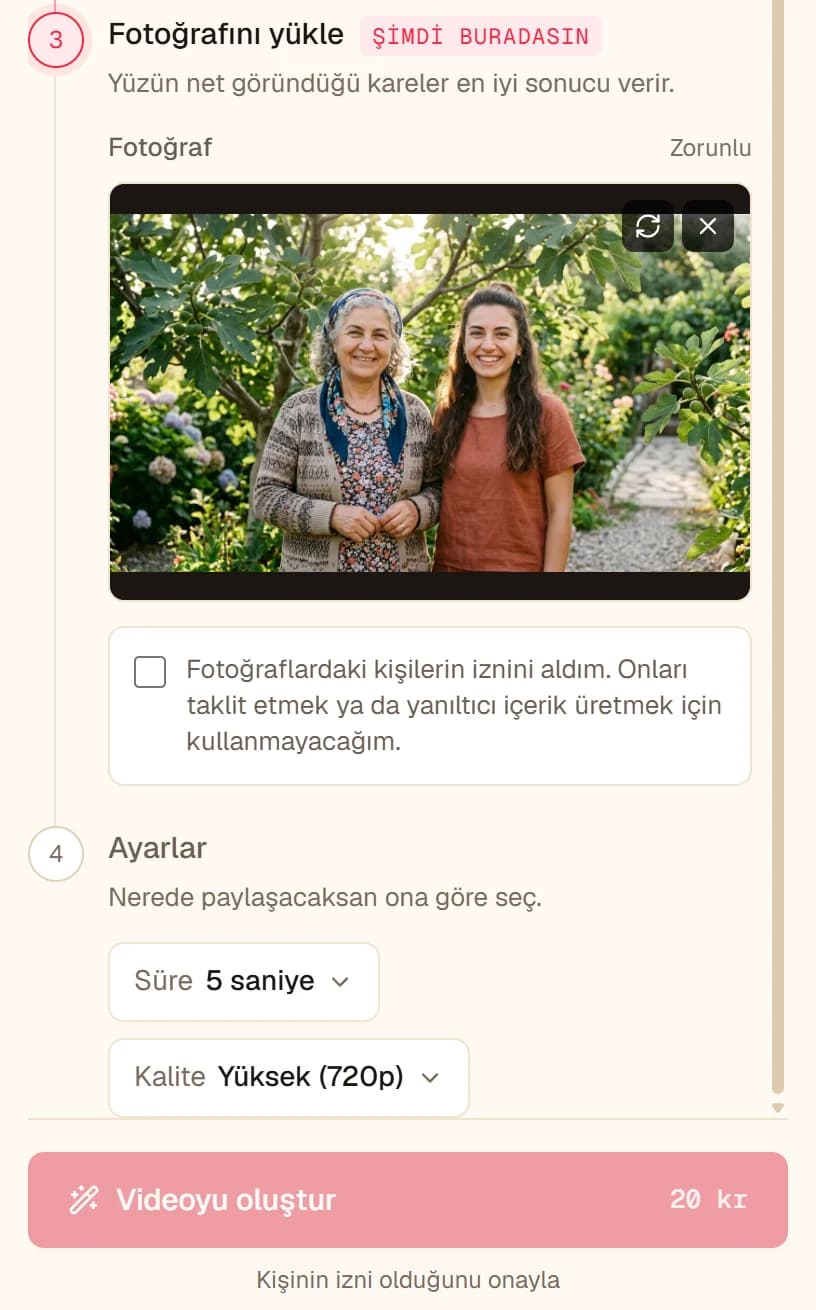 Efekt Videoları ekranında yüklenmiş anneanne ve torun fotoğrafı, işaretlenmemiş izin kutusu, Süre ve Kalite ayarları ve soluk Videoyu oluştur düğmesi